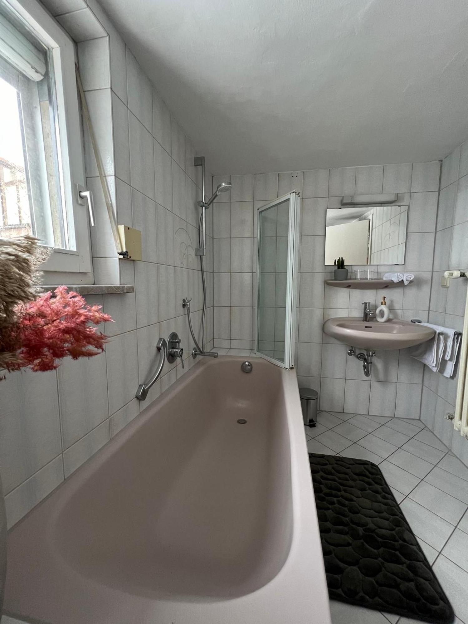 Haus Zum Guten Hirten Steinsfeld Exterior foto